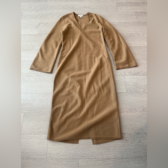COS Dresses & Skirts - COS Womens Wool V-neck Sweater Dress Back Slit Tan Bell Sleeve XS Black